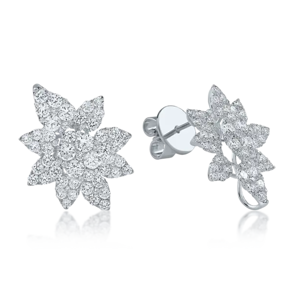 Cercei florali din aur alb cu diamante de 2.25ct