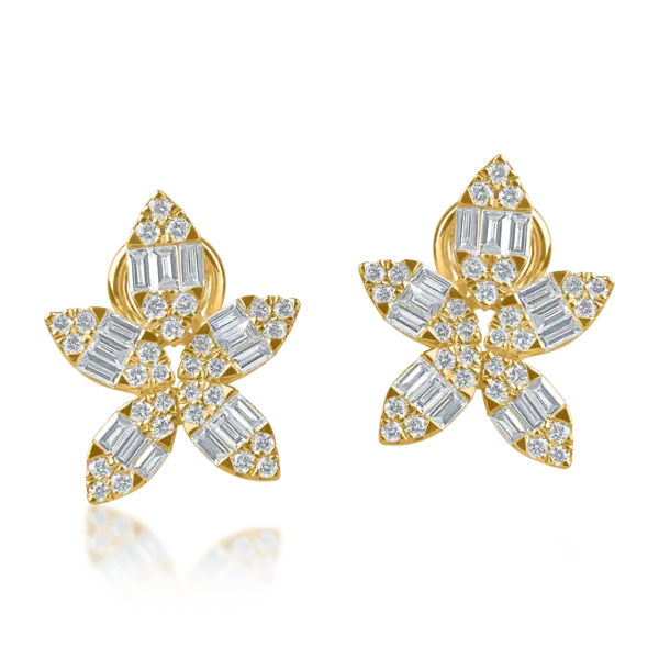 Cercei flori din aur galben cu diamante baguette si rotunde de 1.3ct