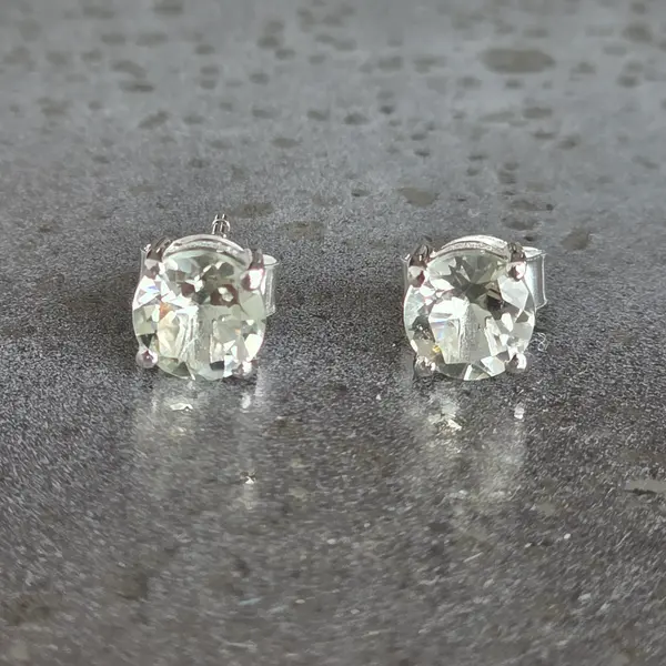 Cercei stud ametist verde argint 6 mm