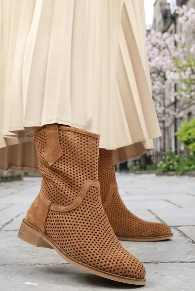 Cizme Perforate de Vara din Piele - CAZY CAMEL
