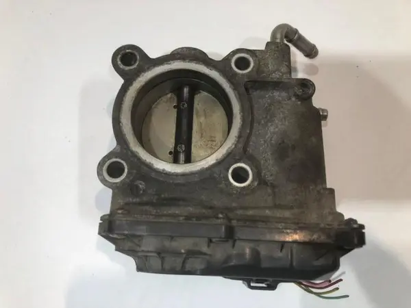 Clapeta acceleratie 22030-47010 Toyota Auris (2010-2013) 1.3 benzina NRE180 101 cp