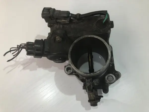 Clapeta acceleratie Toyota Avensis T22 (1997-2003) 2.2d