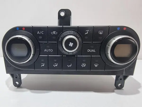 Climatronic 27500-BR40D Nissan Qashqai facelift (2010-2013) [J10]