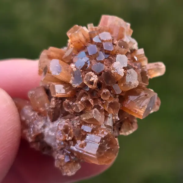 Cluster cristal aragonit din Maroc model 1
