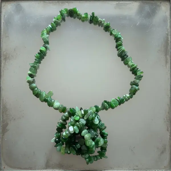 Colier lung chipsuri jad verde