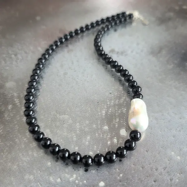 Colier onix negru si perla Eclipse#40