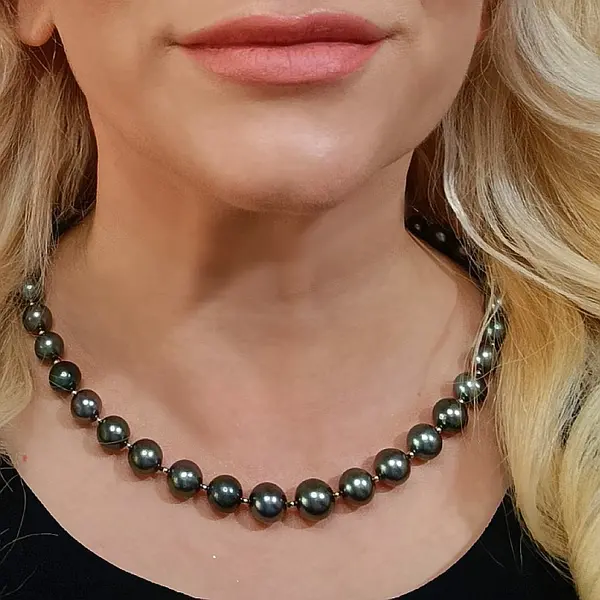 Colier Perle Tahitiene 9-11 mm, Aur Galben 14K cu Bile din Aur KASKADDA