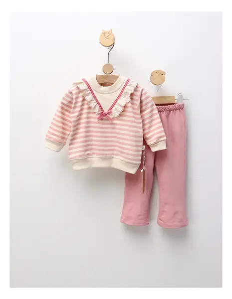 Compleu cu broderie Freya, model cu roz