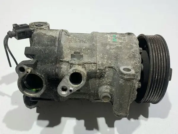 Compresor ac 5N0820803 Volkswagen Golf 6 plus (2009-2014) 2.0 tdi CBAB