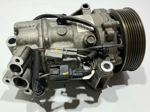 Compresor aer conditionat 926005450R Renault Clio 4 facelift (2016-2019) 0.9 TCE H4B 412