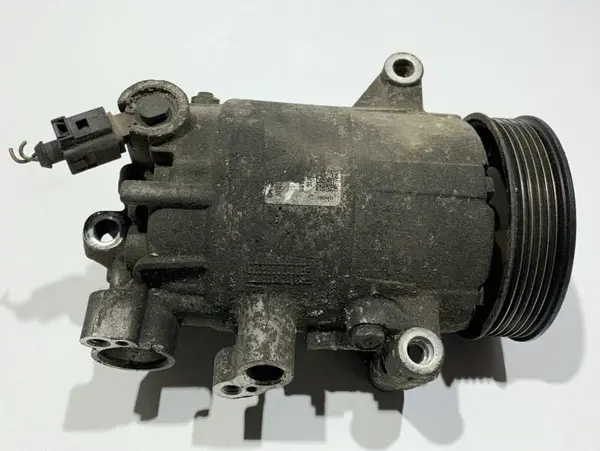 Compresor clima 5Q0820803D Volkswagen Passat B8 (2014-2019) 1.4 tdi CUSB