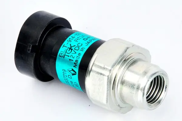 Comutator presiune aer conditionat RENAULT CLIO I, CLIO II, LAGUNA I, MASTER II, MEGANE I, MEGANE I CLASSIC, MEGANE I COACH, MEGANE II, MEGANE SCENIC, SCENIC I, TWINGO I 1.2