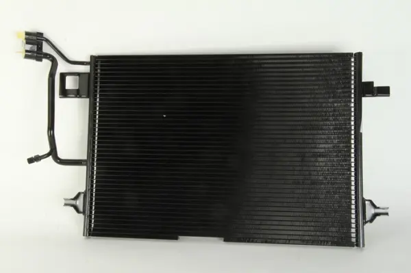Condensator climatizare potrivit AUDI A4 (B5) 99- 00