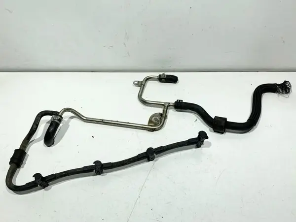 Conducta alimentare combustibil 03L201360G Volkswagen Tiguan (2007-2011) 2.0 tdi CBDB