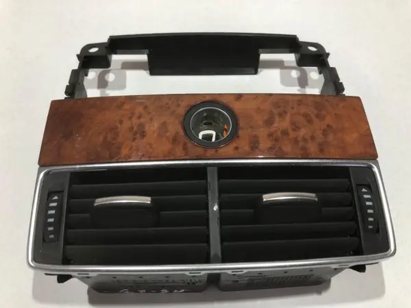 Consola cotiera spate cu grile ventilatie 4e0819203a Audi A8 (2002-2009) [4E] D3