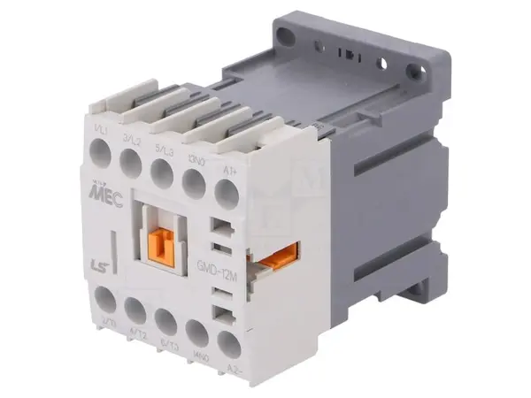 Contactor: 3-polar NO x3 Contacte auxiliare: NO 24VDC 12A IP20
