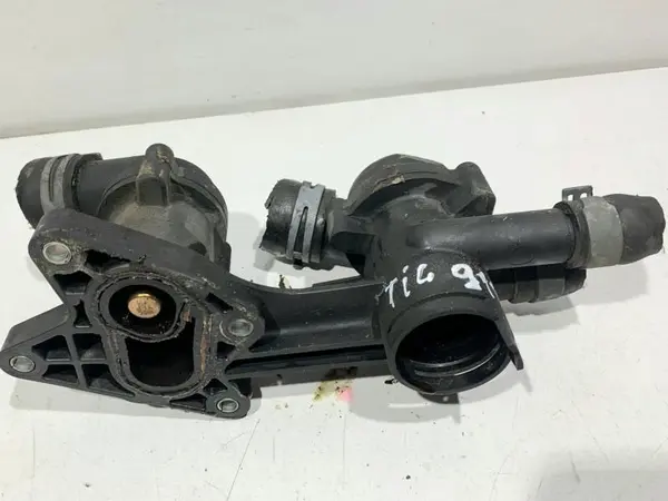 Corp termostat 03C121026AC Volkswagen Jetta 5 (2005-2010) 1.4 tsi CAXA