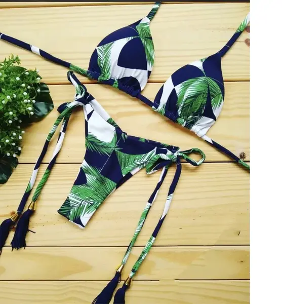 Costum de baie doua piese Aruba, cu snururi de prindere, Alb/verde