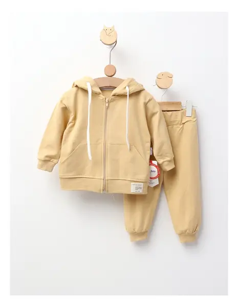 Costumas, Bear Ears, model crem