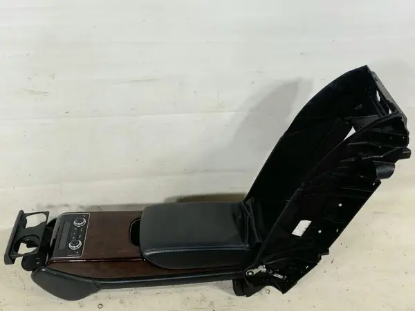 Cotiera bancheta spate cu consola Audi A8 (2009-2017) [4H] D4