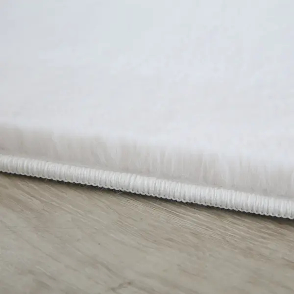 Covor Pouffy V1 Crem 200 x 200cm