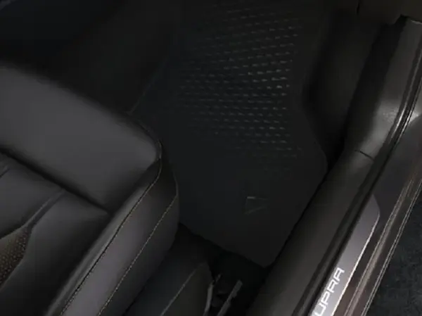 Covorase de cauciuc All-weather originale Seat CUPRA Leon (KL) si Formentor (KM) 2020+, set fata-spate, negre