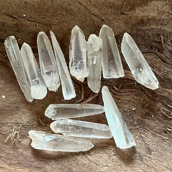Cuart lemurian mini A