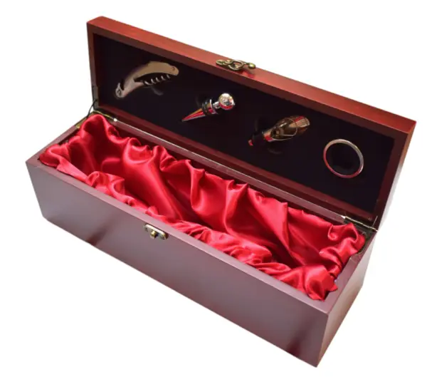 Cutie pentru Vin din Lemn cu 4 Accesorii Tirbuson Dop elegant Dop servire Inel antipicurare 36 x 11cm