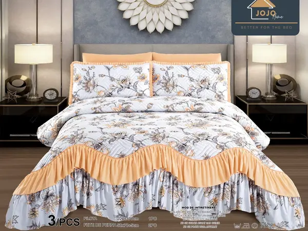 Cuvertura pat dublu, 3 piese, Bumbac Finet, 220x270cm, cu volanase, Jojo Home, Alb-Galben, flori