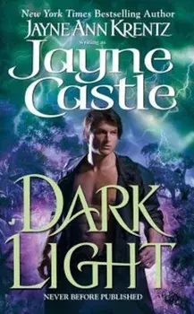 Dark Light/Jayne Castle