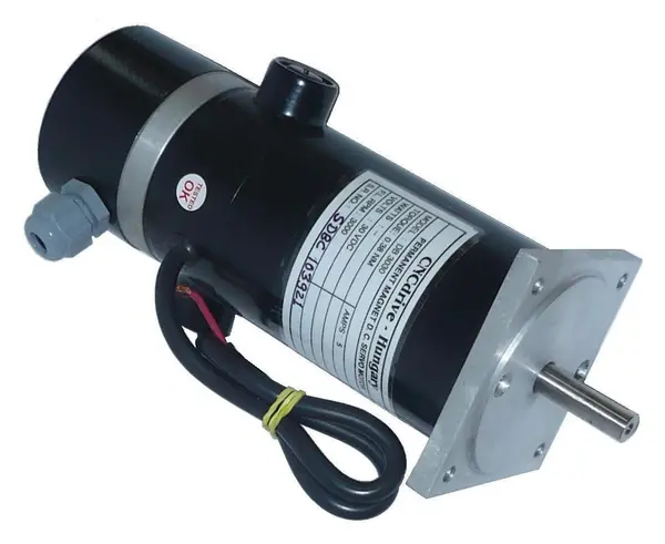 DCM-150W servomotor cu encoder