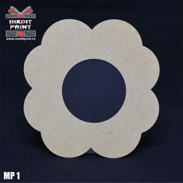 Decoratiune personalizata cu magnet trifoi cu 4 foi MM1 15cm