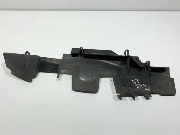 Deflector aer stanga 3AA121283 Volkswagen Passat B7 (2010-2014)