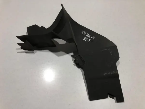 Deflector aer stanga si dreapta 8v41-8326-aa Ford Kuga (2008-2012)