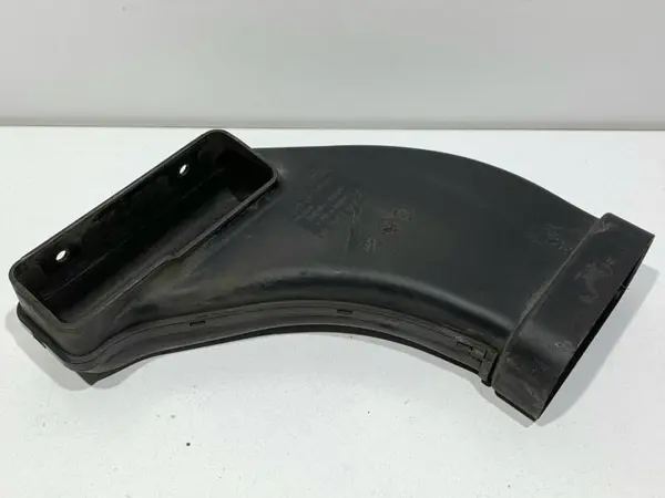 Deflector / difuzor captare aer 28210-2S000 Kia Sportage (2010-2015)