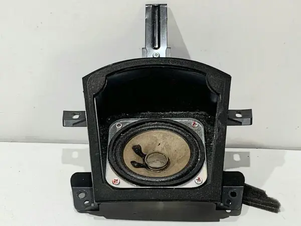 Difuzor audio bord 96673597 Chevrolet Captiva facelift (2010-2014)