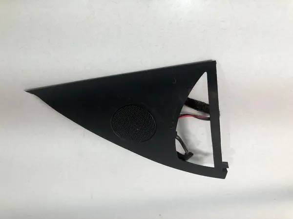 Difuzor audio / boxa stanga / dreapta fata 7l6035411 Volkswagen Touareg (2002-2006)