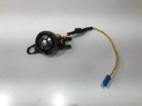 Difuzor audio dreapta spate xh42-18808-la Land Rover Range rover Vogue (2006-2011)