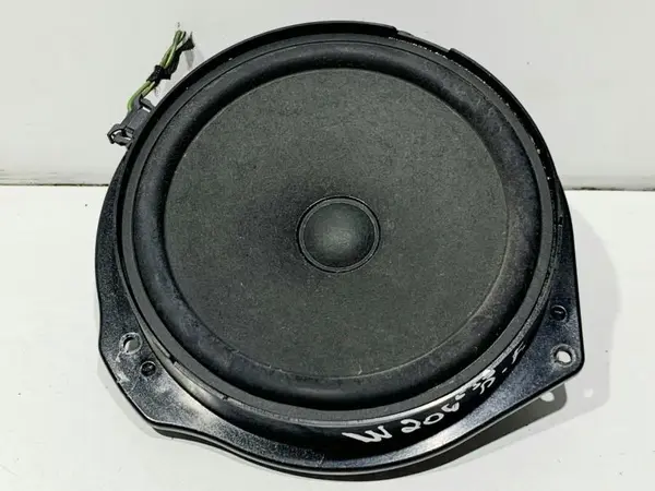 Difuzor audio fata / spate A2048201902 Mercedes C-Class (2007-2010) [W204]