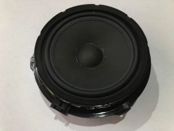 Difuzor audio fata / spate jj32-18808-ba Land Rover Discovery Sport (2014->) [L550]