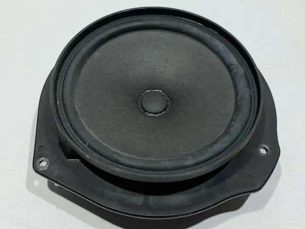 Difuzor audio stanga / dreapta fata A2049062401 Mercedes C-Class (2007-2010) [W204]