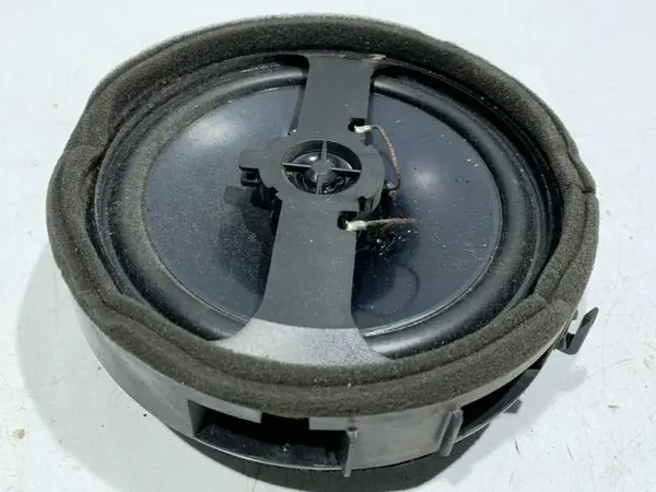 Difuzor audio stanga / dreapta spate 8720A098 Mitsubishi Outlander 2 (2006-2012)