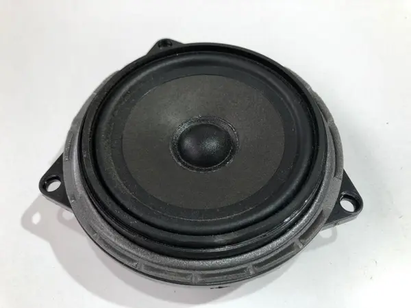 Difuzor audio stanga / dreapta spate 9143231 BMW Seria 3 (2005-2012) [E90]