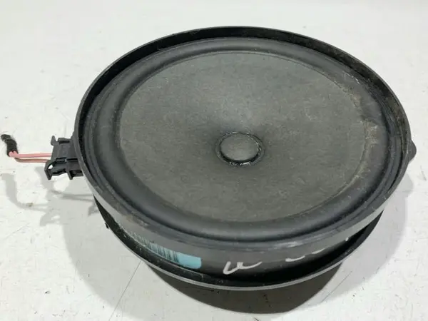 Difuzor audio stanga / dreapta spate A2048206302 Mercedes C-class facelift (2011-2015) [w204]