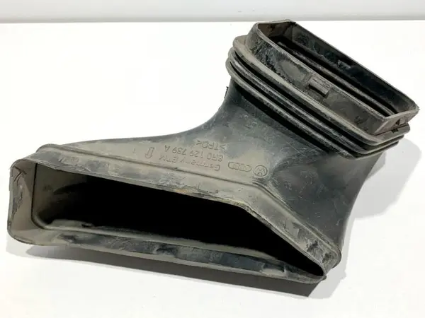 Difuzor captare aer 8R0129739A Audi A5 (2007-2011) [8T3]
