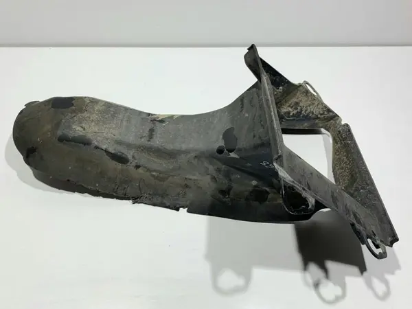 Difuzor captare aer stanga 4F0145333J Audi A6 (2004-2011) [4F2, C6]