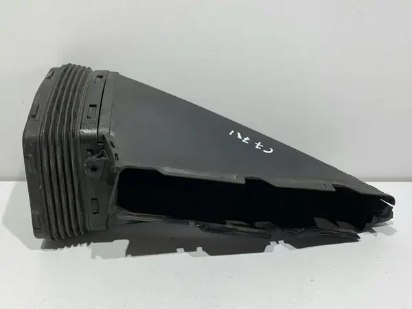 Difuzor / tub captare aer 4G0129624D Audi A7 (2010-2018) [4g]