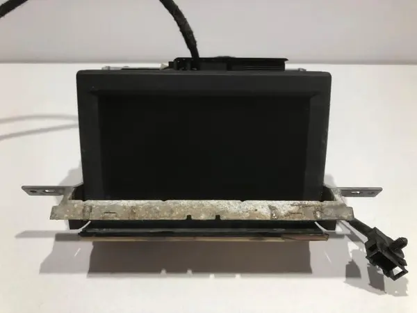 Display navigatie cu sistem culisare Audi A8 (2002-2009) [4E] D3