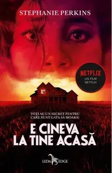 E cineva la tine acasa/Stephanie Perkins