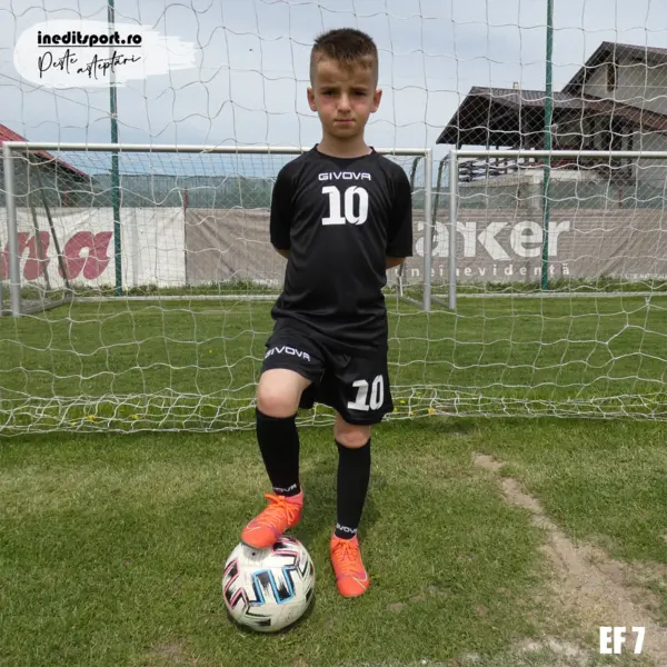 Echipament fotbal copii si adulti CAPO EF7 XS, Negru
